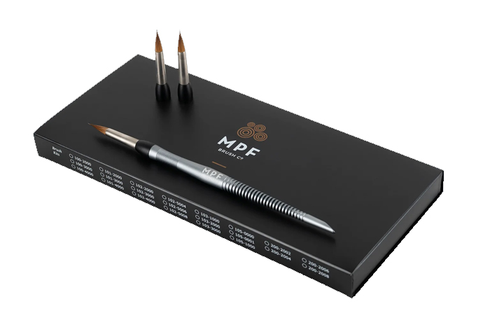 REVOLUTION BRUSH KIT - M. P. F.