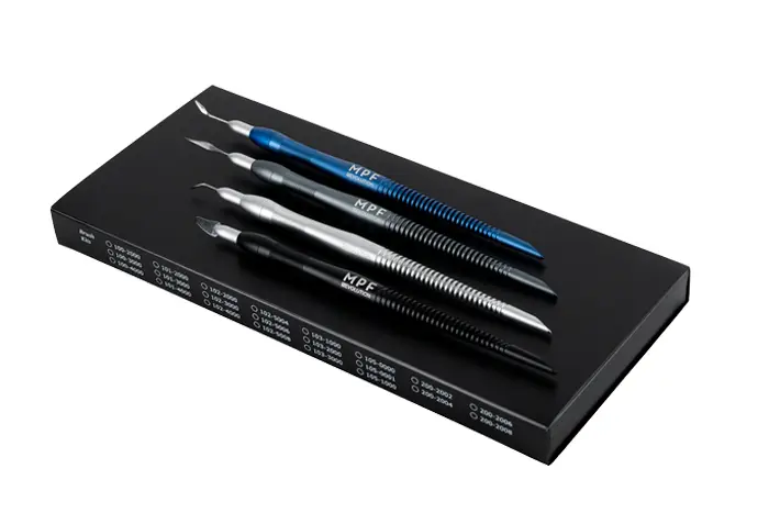 REVOLUTION SCULPTING INSTRUMENTS KIT - M. P. F.