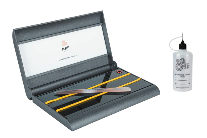 GLASS CERAMIC PALETTE - M. P. F.