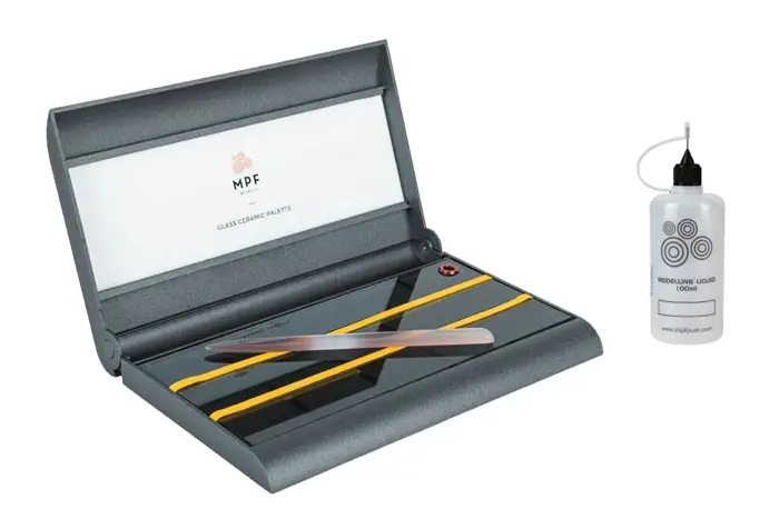GLASS CERAMIC PALETTE - M. P. F.
